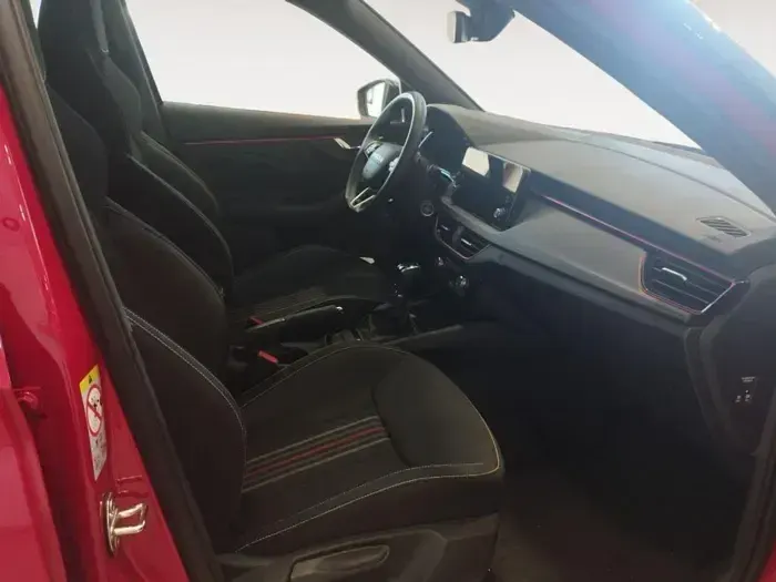 Usado Skoda Kamiq Monte Carlo 115 CV (84 kW) 2025 Rojo SUV