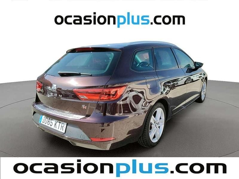 Usado Seat Leon ST FR 150 CV (110 kW) 2019 Burdeos Familiar