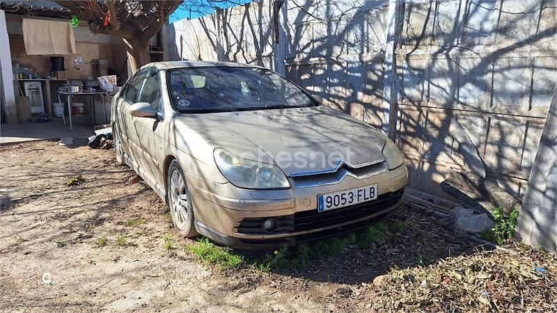 Usado Citroën C5 138 HP (101 kW) 2007 Amarelo Sedan