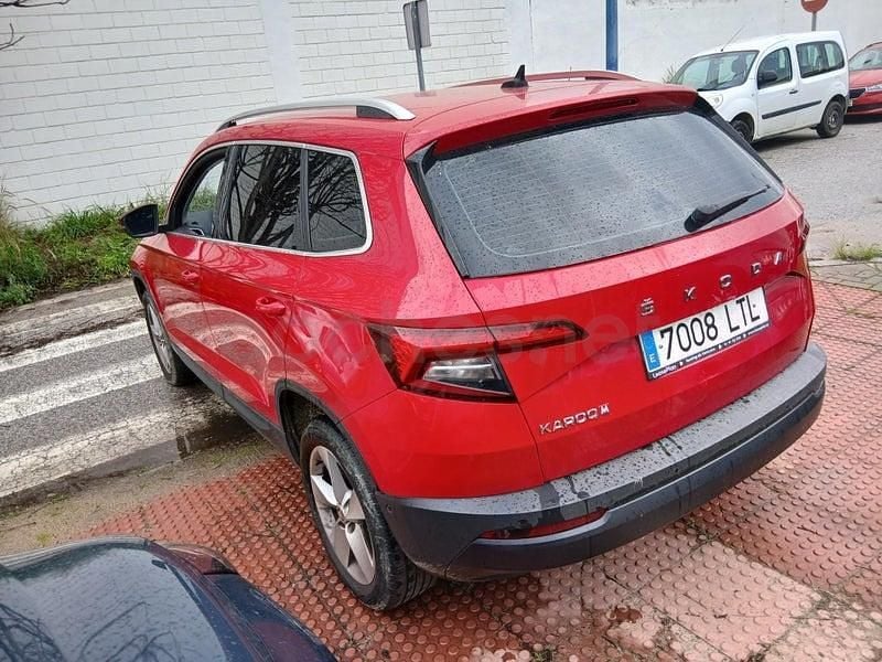 Usado Skoda Karoq Ambition 115 CV (84 kW) 2021 Rojo SUV
