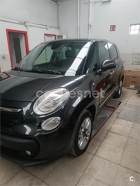 Usado Fiat 500L Lounge 85 CV (62 kW) 2014 Negro Monovolumen