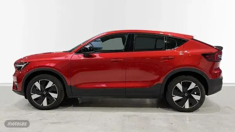Usado Volvo EC40 Core 185 kW (252 CV) 2024 Rojo SUV