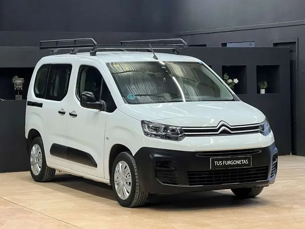 Usado Citroën e-Berlingo 102 CV (75 kW) 2021 Blanco Monovolumen