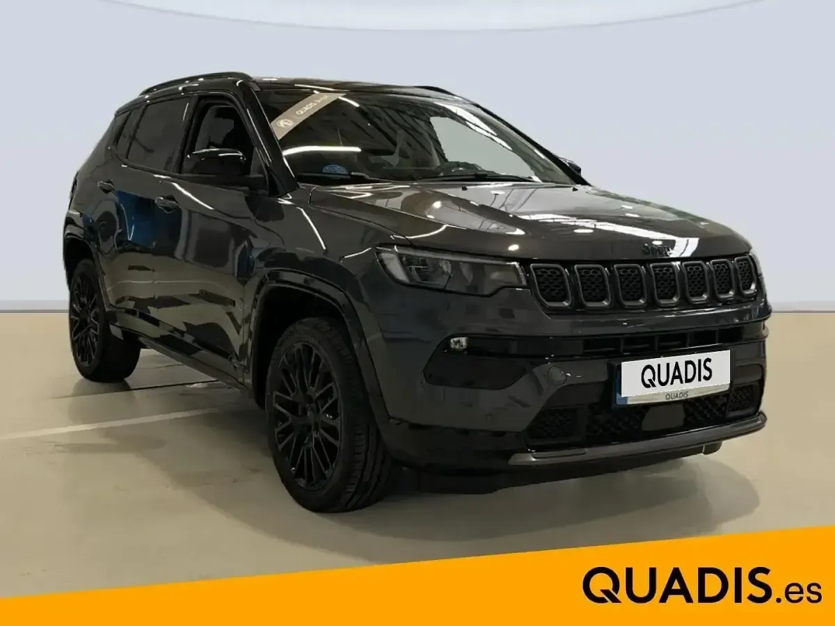 Usado Jeep Compass 240 CV (176 kW) 2024 Gris SUV