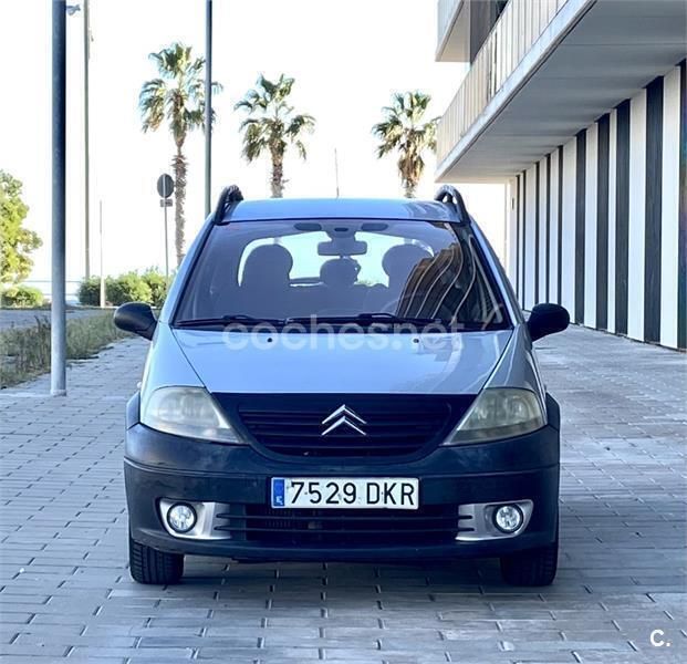 Usado Citroën C3 XTR 92 CV (67 kW) 2005 Gris / plata Utilitario