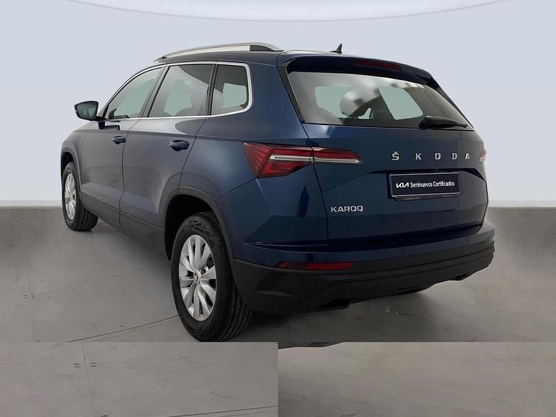 Usado Skoda Karoq Ambition 150 CV (110 kW) 2022 Azul SUV