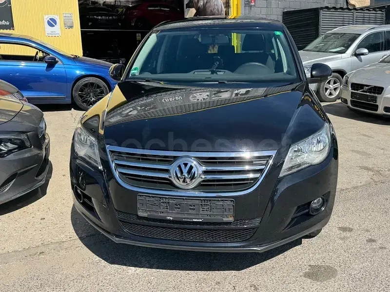 Usado VW Tiguan Sport 170 CV (125 kW) 2009 Negro SUV
