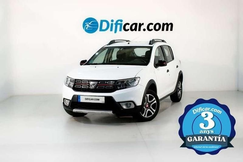 Usado Dacia Sandero Stepway 90 CV (66 kW) 2019 Blanco Utilitario