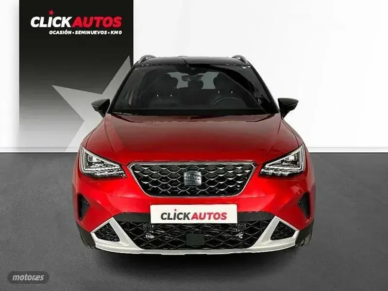 Usado Seat Arona Xperience 110 CV (80 kW) 2023 Rojo SUV