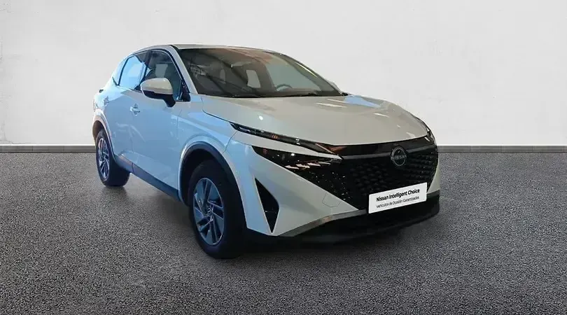 Usado Nissan Qashqai Acenta 158 CV (116 kW) 2025 Lunar white (perlada) SUV
