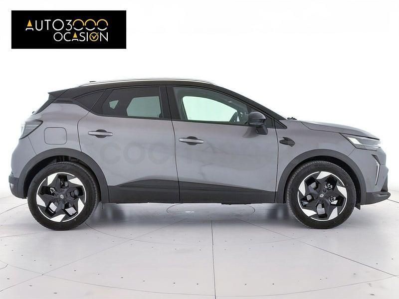 Usado Renault Captur Techno 100 HP (73 kW) 2025 Cinzento SUV