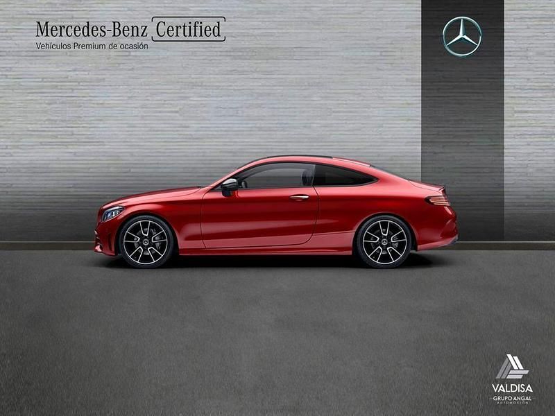 Usado Mercedes C220 194 CV (142 kW) 2022 Rojo Coupe
