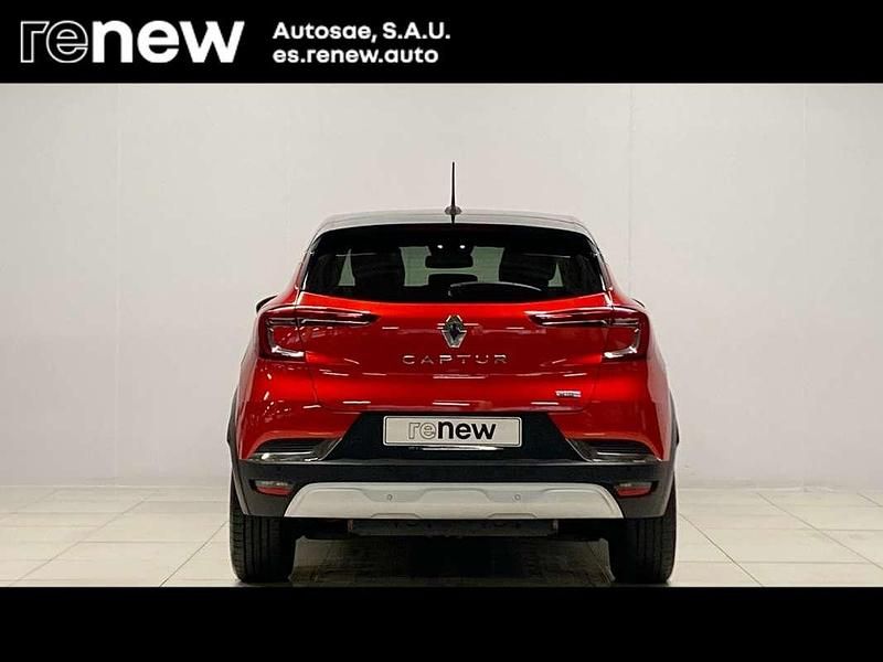 Usado Renault Captur 160 CV (117 kW) 2021 Rojo SUV