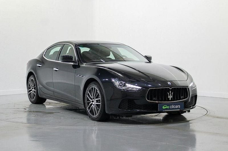 Usado Maserati Ghibli 275 CV (202 kW) 2016 Negro Coupe