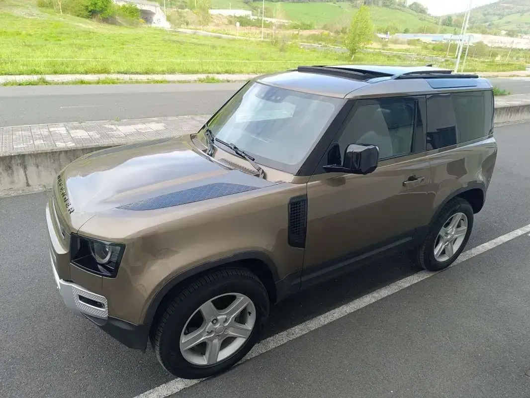 Usado Land Rover Defender SE 249 CV (183 kW) 2021 Marrón SUV