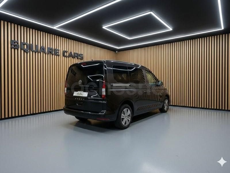 Usado VW Caddy 102 CV (75 kW) 2022 Negro Monovolumen