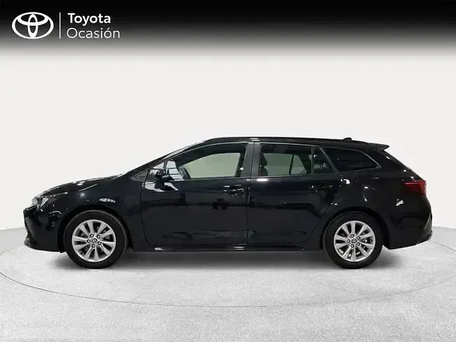 Usado Toyota Corolla Active 140 CV (102 kW) 2025 Negro Familiar