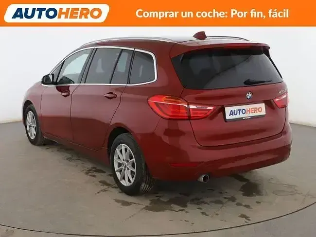 Używany BMW 218 Gran Tourer Comfort Edition 150 KM (110 kW) 2017 Czerwony Minivan