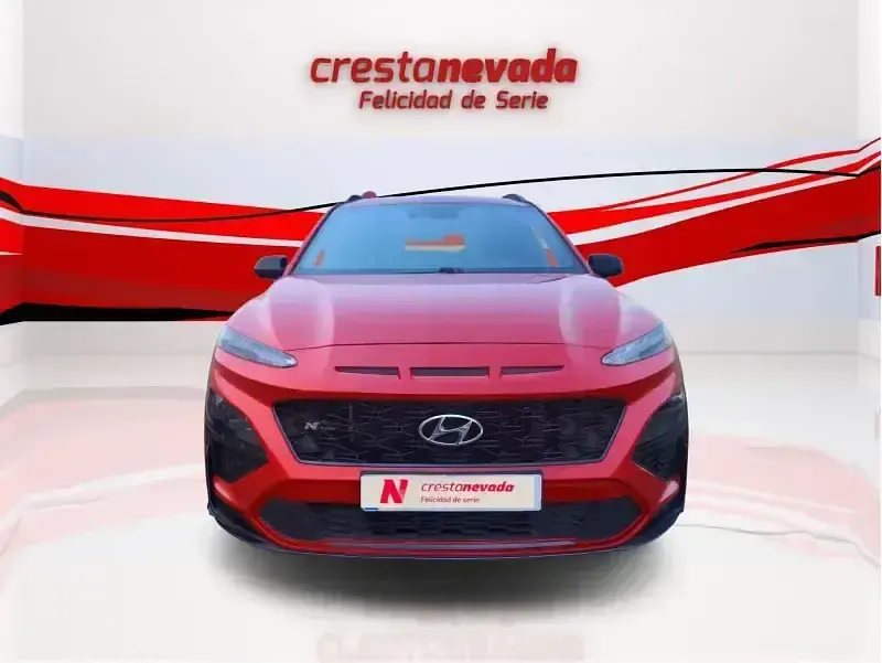 Usado Hyundai Kona N Line 120 CV (88 kW) 2022 Rojo SUV