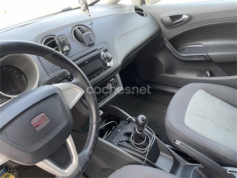 Usado Seat Ibiza SC Reference 85 CV (62 kW) 2008 Blanco Utilitario