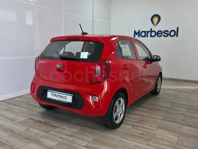 Usado Kia Picanto 67 CV (49 kW) 2020 Rojo Utilitario