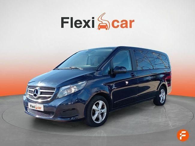 Usado Mercedes V200 Avantgarde 136 CV (100 kW) 2016 Azul Monovolumen