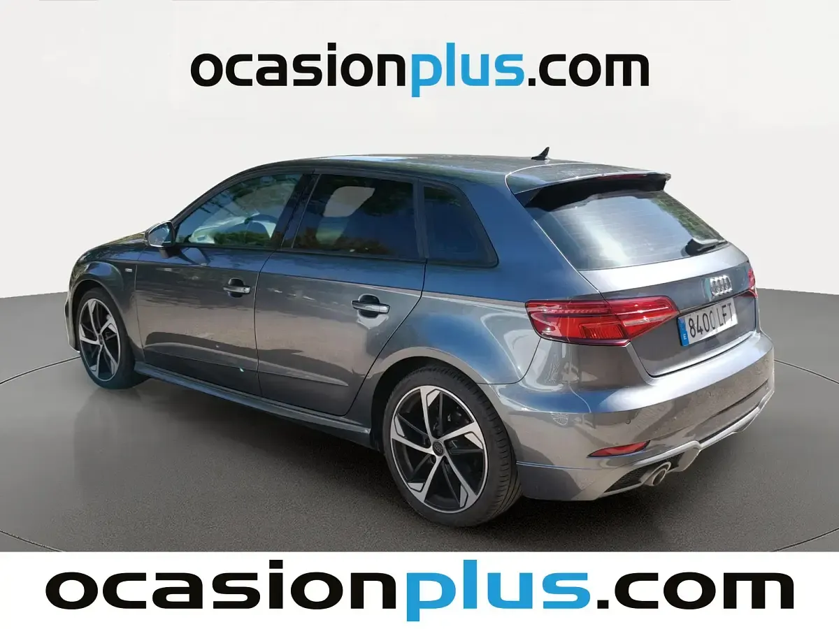 Usado Audi A3 Sportback 116 CV (85 kW) 2020 Gris Utilitario