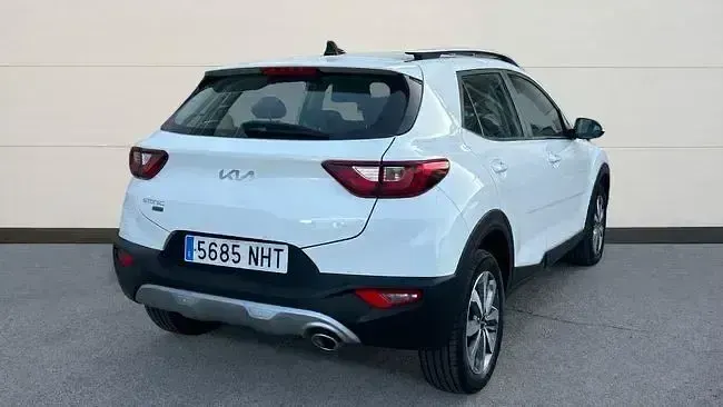 Nuevo Kia Stonic Style 100 CV (73 kW) 2025 Blanco SUV