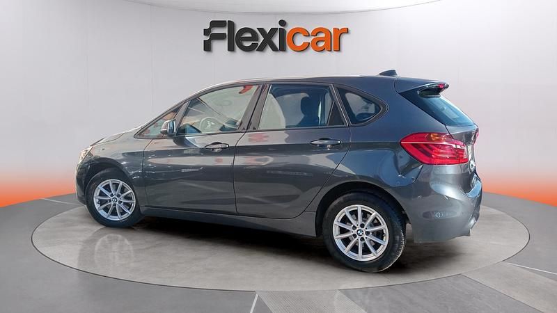 Usado BMW 218 150 CV (110 kW) 2020 Gris Monovolumen