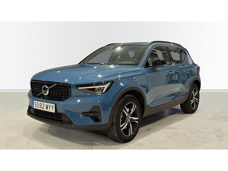 Usado Volvo XC40 Plus 163 CV (119 kW) 2025 Azul SUV