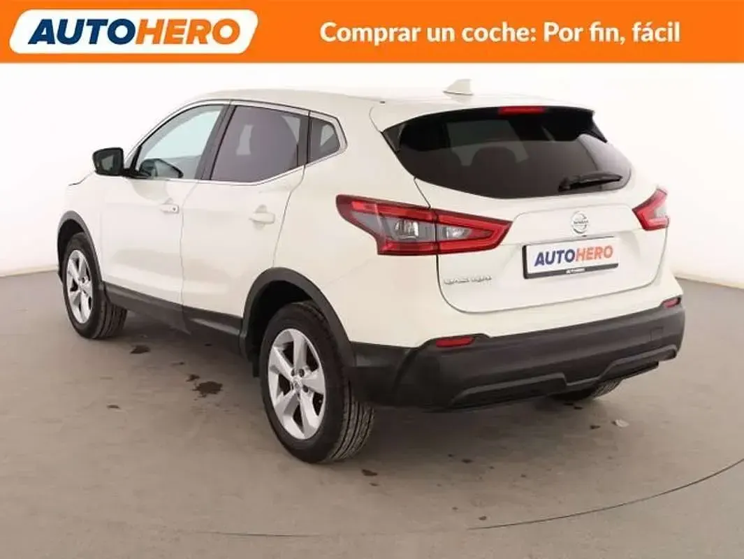 Usado Nissan Qashqai Visia 110 CV (80 kW) 2018 Blanco SUV
