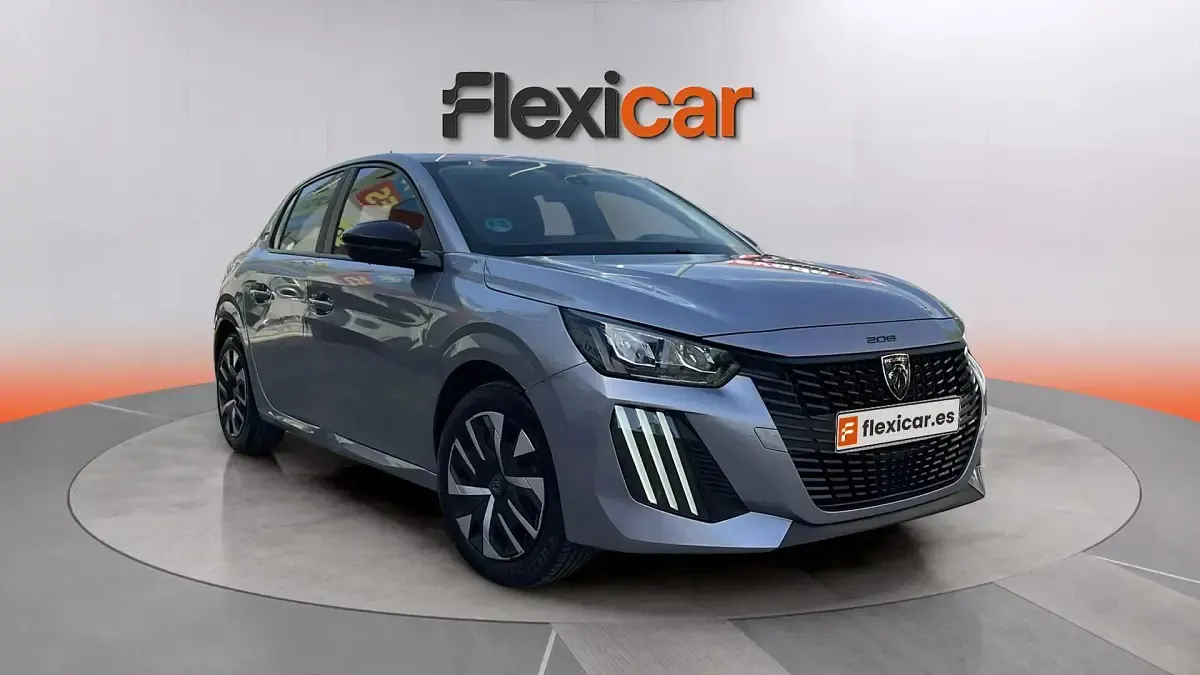 Usado Peugeot 208 Style 100 CV (73 kW) 2024 Utilitario