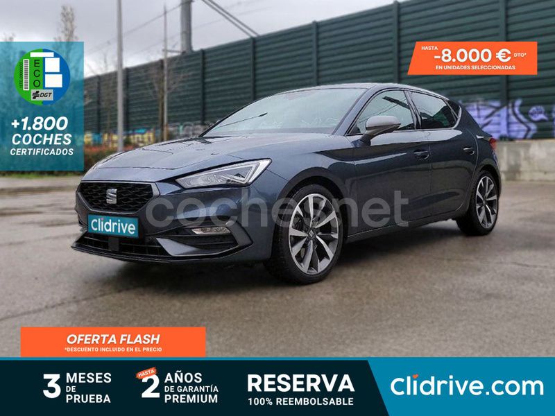 Gris / plata Usado 2022 Seat Leon FR Berlina | 21.990 € (Precio justo) - Imagen 1/3