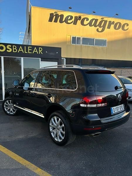 Usado VW Touareg 240 CV (176 kW) 2009 Negro SUV
