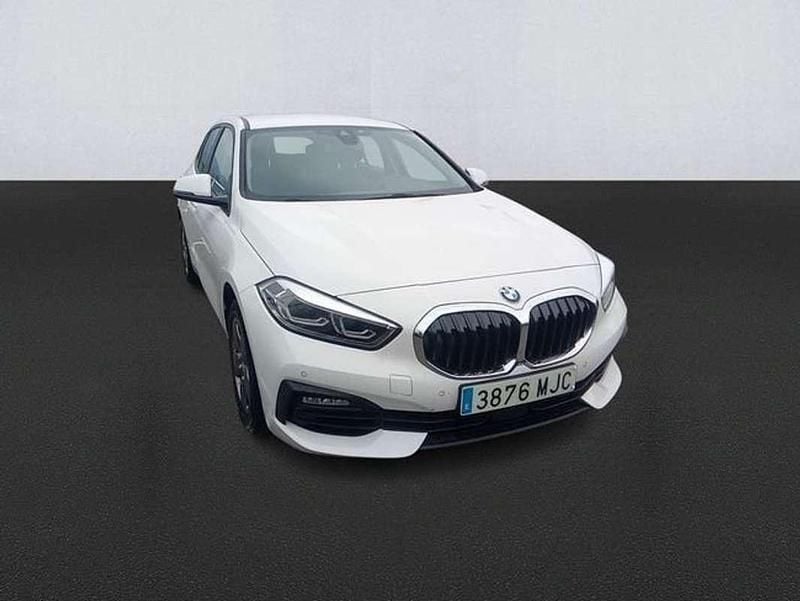Usado BMW 116 116 CV (85 kW) 2023 Blanco Utilitario