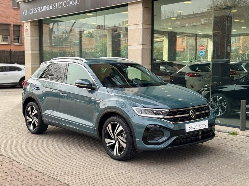 Usado VW T-Roc R-line 150 CV (110 kW) 2023 Azul SUV