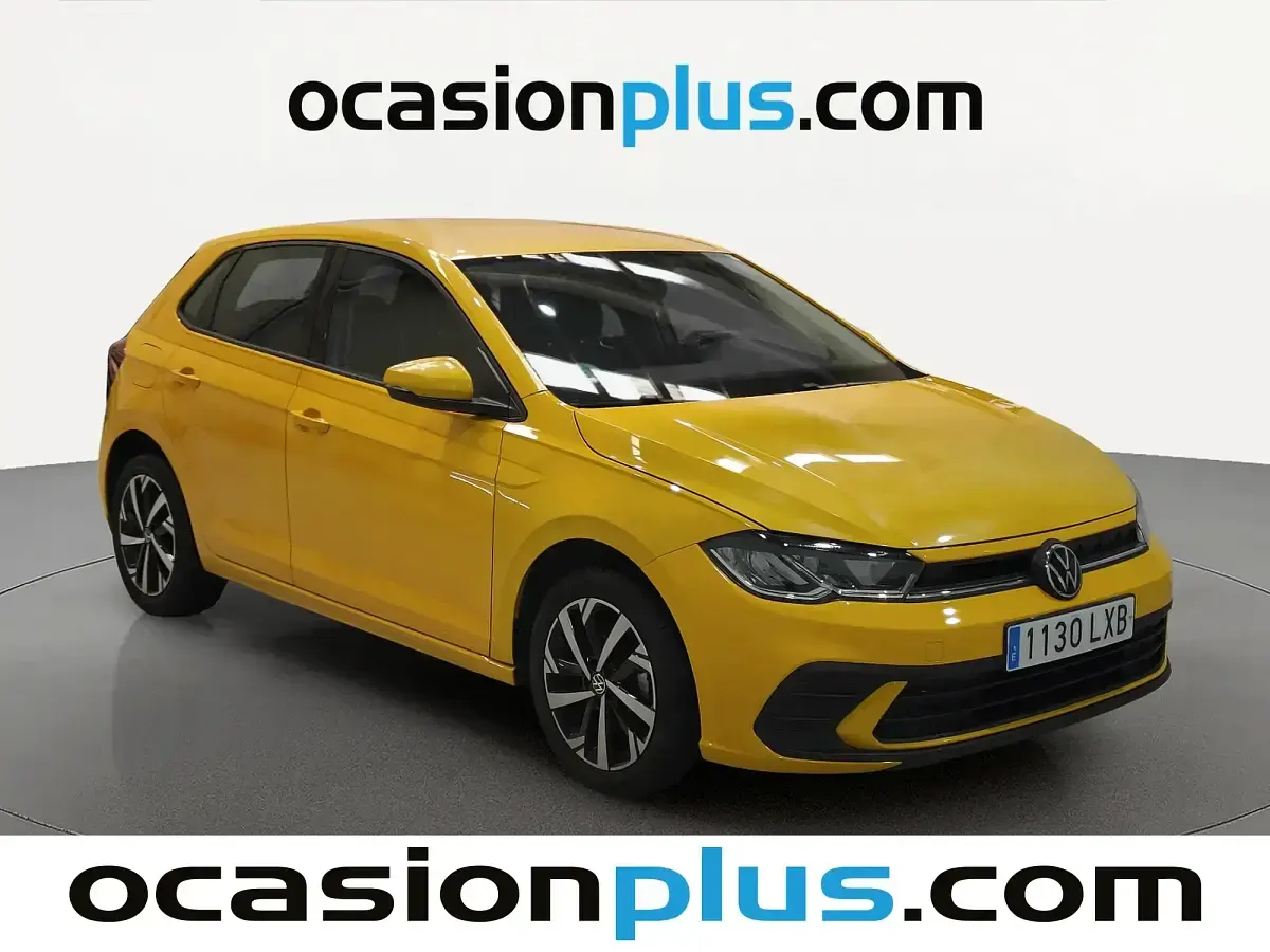 Usado VW Polo Life 95 CV (69 kW) 2022 Amarillo Utilitario