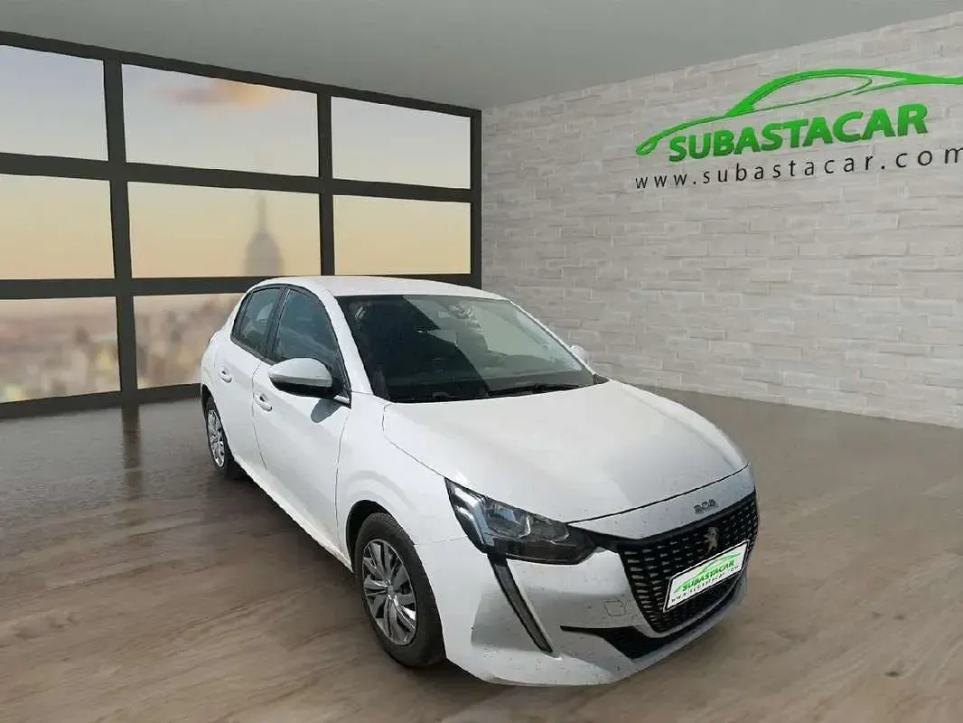 Occasion Peugeot 208 Active 99 PK (72 kW) 2021 Wit Hatchback