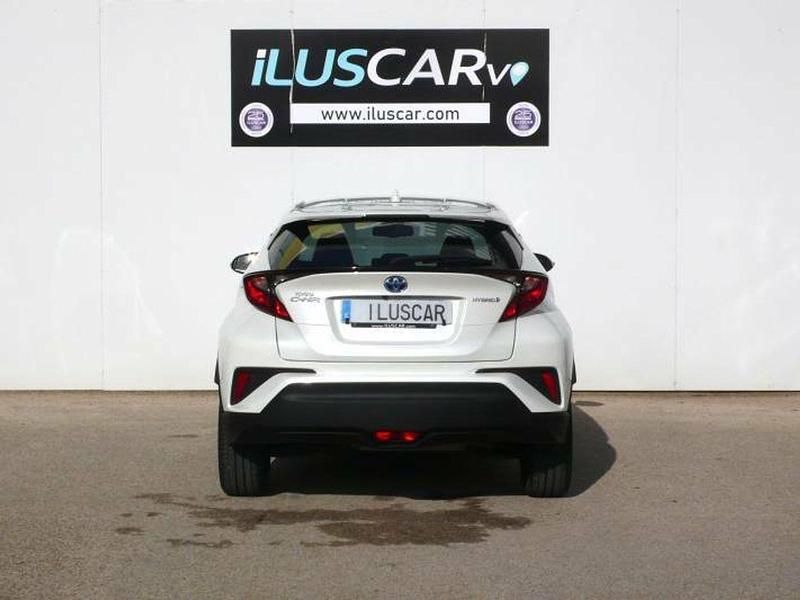 Usado Toyota C-HR Advance 122 CV (89 kW) 2021 Blanco SUV