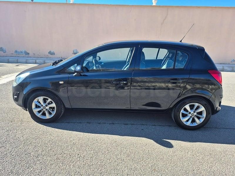 Usado Opel Corsa Selective 85 HP (62 kW) 2014 Azul Citadino