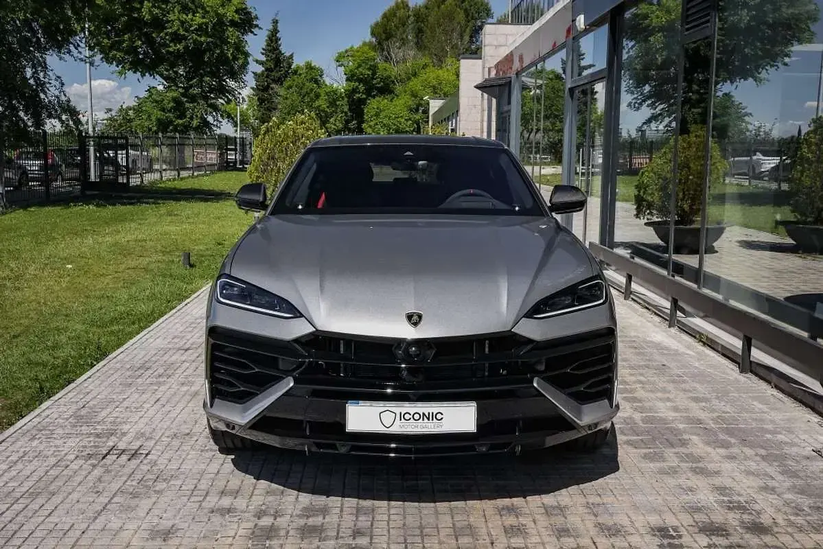 Nuevo Lamborghini Urus 801 CV (589 kW) 2026 Gris SUV