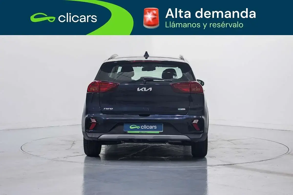 Usado Kia Niro 102 CV (75 kW) 2022 Azul SUV
