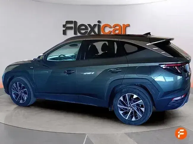 Usado Hyundai Tucson 136 CV (100 kW) 2022 Gris SUV