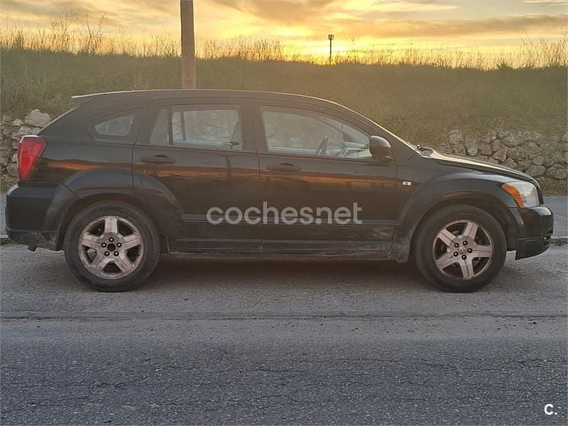 Usado Dodge Caliber SE 140 CV (102 kW) 2006 Negro Utilitario