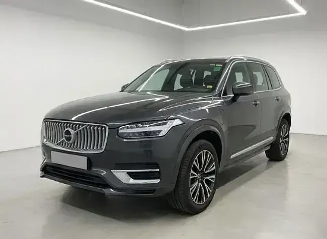 Usado Volvo XC90 Ultimate 455 CV (334 kW) 2023 Gris / plata SUV