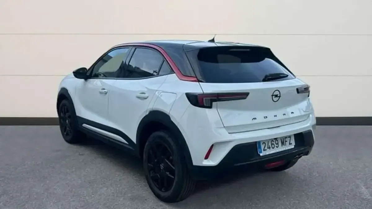 Usado Opel Mokka 131 CV (96 kW) 2023 Blanco SUV