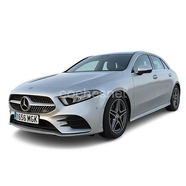 Usado Mercedes A180 116 CV (85 kW) 2023 Gris / plata Berlina