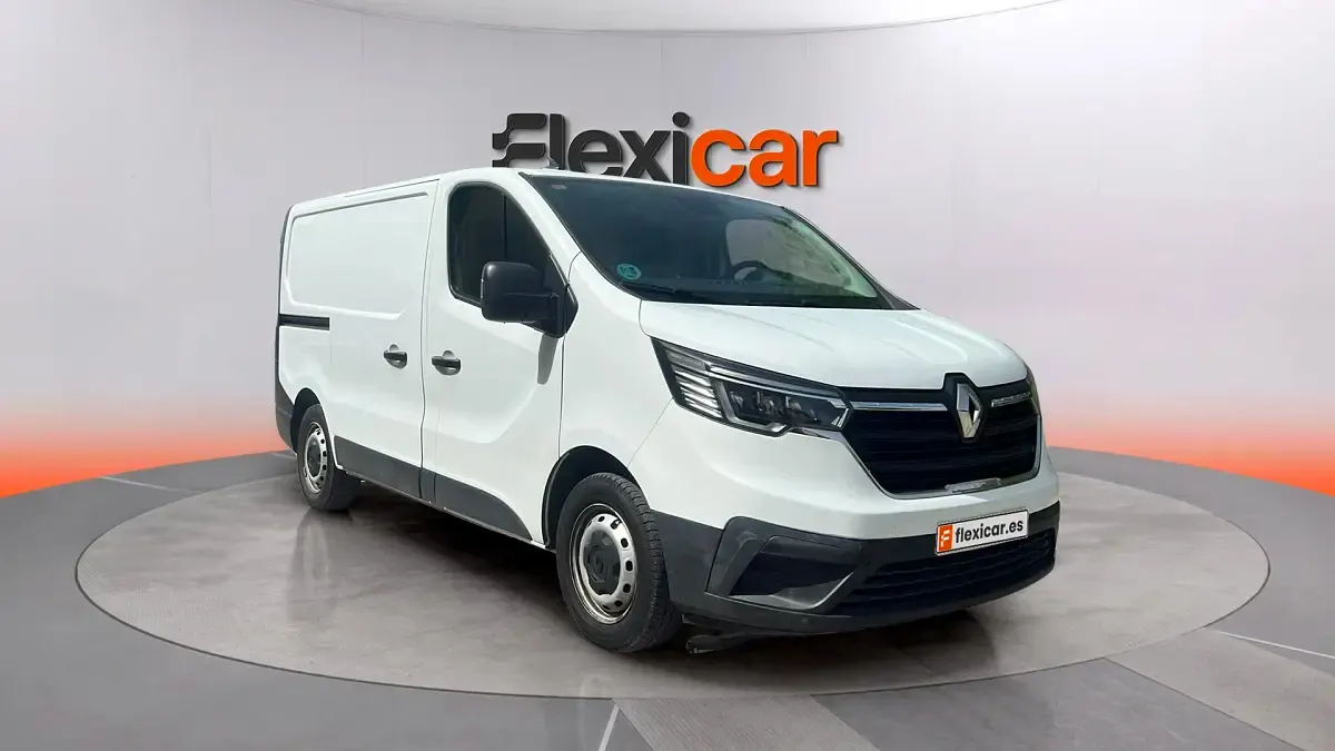 Usado Renault Trafic 131 CV (96 kW) 2023 Monovolumen