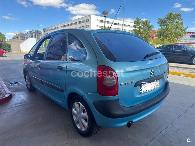 Azul Usado 2009 Citroën C3 Picasso Exclusive Monovolumen | 2500 € (Buen precio) - Imagen 1/2