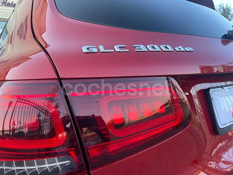 Rojo Usado 2021 Mercedes GLC300e SUV | 41.500 € (Buen precio) - Imagen 1/4